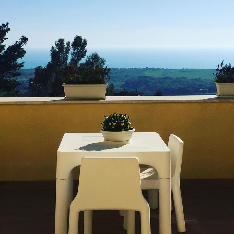 Dimora Del Viale Bed & Breakfast Agrigento Exterior photo